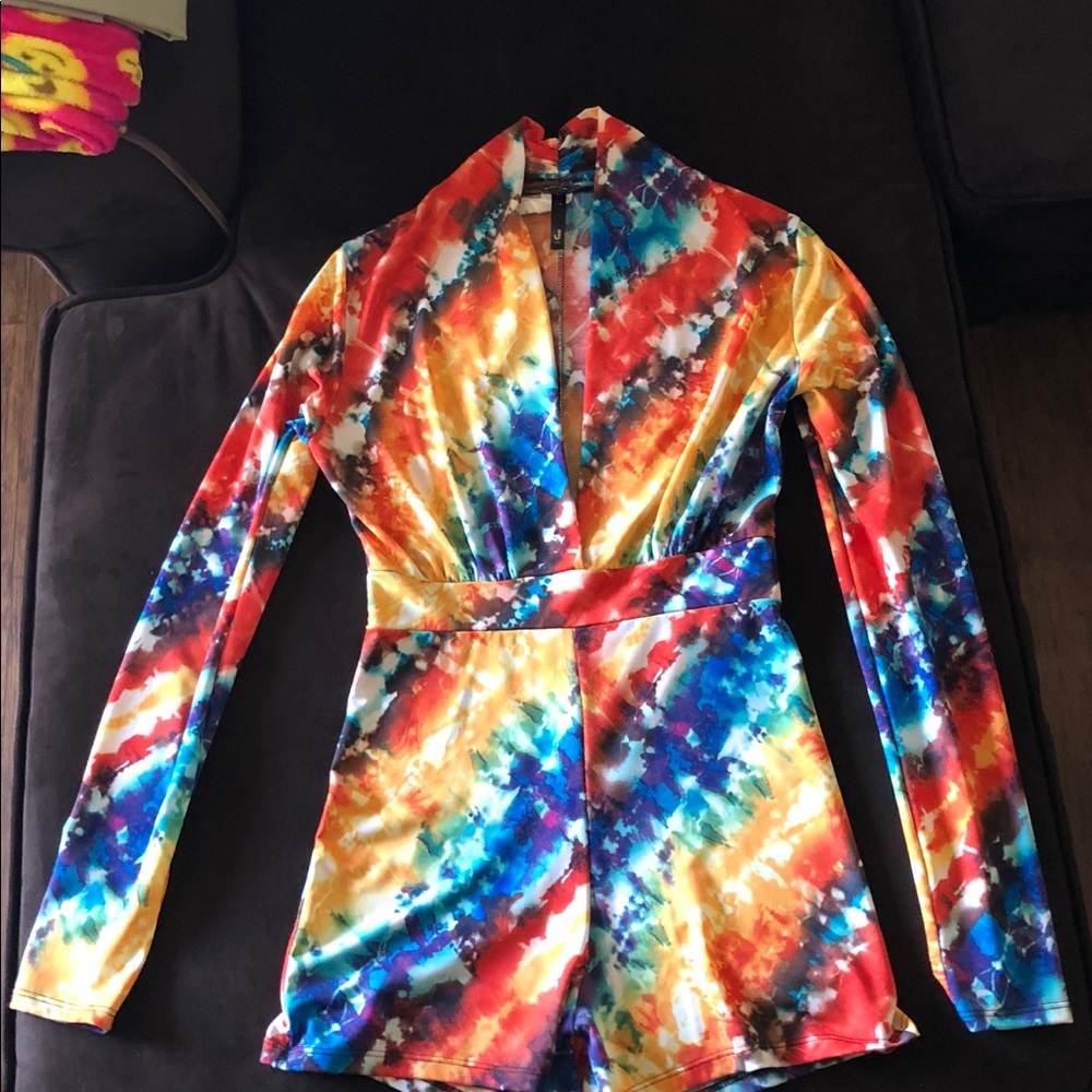 Romper - Picture 2 of 4